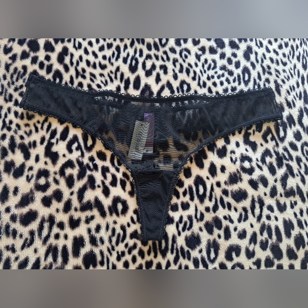 Adore me panty (L) New